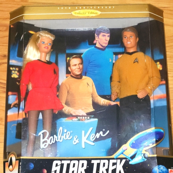 COPY - Star Trek Barbie - Picture 1 of 2